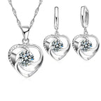 Schmuckset mit Herz-Anhänger und Ohrsteckern